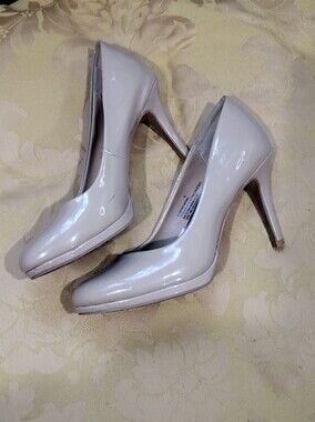 Merona Nude Tan Heels